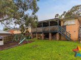 https://images.listonce.com.au/custom/160x/listings/319-hull-road-mooroolbark-vic-3138/599/01524599_img_10.jpg?zelEK7nKKfs