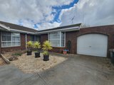 https://images.listonce.com.au/custom/160x/listings/319-mcmillan-avenue-drumcondra-vic-3215/657/01848657_img_01.jpg?KHnV1zg3tjE