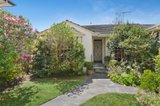 https://images.listonce.com.au/custom/160x/listings/319-mont-albert-road-canterbury-vic-3126/137/00140137_img_01.jpg?U0DInNSnsuU