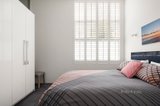 https://images.listonce.com.au/custom/160x/listings/3190-graham-street-port-melbourne-vic-3207/170/01683170_img_09.jpg?-wJZclUw3-E
