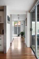 https://images.listonce.com.au/custom/160x/listings/3190-graham-street-port-melbourne-vic-3207/170/01683170_img_10.jpg?cboFWZn5STA
