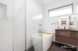 https://images.listonce.com.au/custom/160x/listings/3194-highett-road-highett-vic-3190/148/01916148_img_07.jpg?08Ia1fC2ZPI