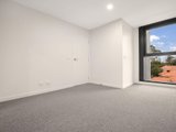 https://images.listonce.com.au/custom/160x/listings/31945-linden-avenue-ivanhoe-vic-3079/601/01814601_img_08.jpg?htNXtCkpKTk