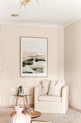 https://images.listonce.com.au/custom/160x/listings/31b-edward-street-cheltenham-vic-3192/795/01913795_img_07.jpg?h7u0njj2hcs