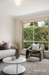 https://images.listonce.com.au/custom/160x/listings/32-4-lusher-road-croydon-vic-3136/818/01990818_img_03.jpg?uo_ERfik44g