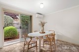 https://images.listonce.com.au/custom/160x/listings/32-4-lusher-road-croydon-vic-3136/818/01990818_img_06.jpg?3V2MyVpneLs