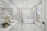 https://images.listonce.com.au/custom/160x/listings/32-albert-street-mount-waverley-vic-3149/802/01727802_img_13.jpg?140um1IALSE