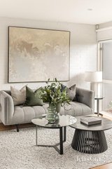 https://images.listonce.com.au/custom/160x/listings/32-ashmore-avenue-mordialloc-vic-3195/816/01985816_img_05.jpg?FuoA8wAVj-8