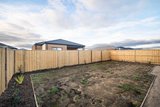 https://images.listonce.com.au/custom/160x/listings/32-aspen-street-winter-valley-vic-3358/280/01724280_img_03.jpg?SGBYoNX3Lzw