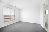 https://images.listonce.com.au/custom/160x/listings/32-aspen-street-winter-valley-vic-3358/280/01724280_img_06.jpg?N0kaH-RMpfs