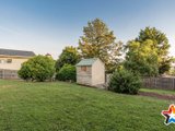 https://images.listonce.com.au/custom/160x/listings/32-autumn-grove-mooroolbark-vic-3138/870/01524870_img_17.jpg?KHPcBxY3kko