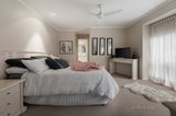 https://images.listonce.com.au/custom/160x/listings/32-baradine-terrace-donvale-vic-3111/060/00903060_img_09.jpg?xLPTzLQVyvQ