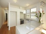 https://images.listonce.com.au/custom/160x/listings/32-barrett-street-albert-park-vic-3206/974/01784974_img_02.jpg?p-f819VRBro