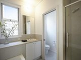 https://images.listonce.com.au/custom/160x/listings/32-barrett-street-albert-park-vic-3206/974/01784974_img_06.jpg?rJD6I2eep3U
