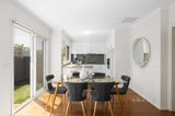 https://images.listonce.com.au/custom/160x/listings/32-benina-street-bentleigh-east-vic-3165/040/01596040_img_06.jpg?2HSDQgASv3U