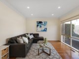 https://images.listonce.com.au/custom/160x/listings/32-benina-street-bentleigh-east-vic-3165/756/00704756_img_06.jpg?wPCUAFGgetE