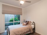 https://images.listonce.com.au/custom/160x/listings/32-blue-ridge-drive-mooroolbark-vic-3138/996/01523996_img_12.jpg?CiwlR7JvczU