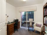 https://images.listonce.com.au/custom/160x/listings/32-blue-ridge-drive-mooroolbark-vic-3138/996/01523996_img_15.jpg?l4zHsHZtZhg