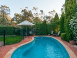 https://images.listonce.com.au/custom/160x/listings/32-blue-ridge-drive-mooroolbark-vic-3138/996/01523996_img_19.jpg?Da7uSPVujR8