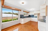 https://images.listonce.com.au/custom/160x/listings/32-boundary-road-brown-hill-vic-3350/974/00953974_img_02.jpg?Y91Z_ylsXs4