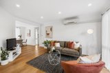 https://images.listonce.com.au/custom/160x/listings/32-boynton-street-bentleigh-east-vic-3165/529/01570529_img_02.jpg?XsX8OJTZyeU