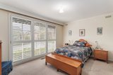 https://images.listonce.com.au/custom/160x/listings/32-bringa-avenue-camberwell-vic-3124/250/00696250_img_04.jpg?xQIqi-hG18U