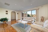 https://images.listonce.com.au/custom/160x/listings/32-browning-drive-templestowe-vic-3106/976/01891976_img_03.jpg?v-D7e_XTAts
