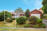 https://images.listonce.com.au/custom/160x/listings/32-bunker-crescent-glen-waverley-vic-3150/435/00637435_img_02.jpg?naYp4_uECeM