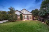 https://images.listonce.com.au/custom/160x/listings/32-carn-avenue-ivanhoe-vic-3079/895/00637895_img_11.jpg?AZJcDXMVcfI