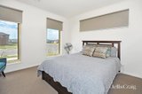 https://images.listonce.com.au/custom/160x/listings/32-charolais-street-delacombe-vic-3356/653/01751653_img_06.jpg?FcGg8XYN5m8