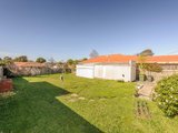 https://images.listonce.com.au/custom/160x/listings/32-clota-avenue-box-hill-vic-3128/777/01743777_img_09.jpg?KtnRrwVzlCc