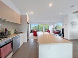 https://images.listonce.com.au/custom/160x/listings/32-coast-drive-torquay-vic-3228/309/01916309_img_03.jpg?2ebclZvyosk