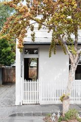 https://images.listonce.com.au/custom/160x/listings/32-coleman-street-fitzroy-north-vic-3068/960/01338960_img_05.jpg?cYvIIKfQM4A