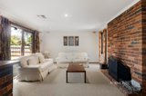 https://images.listonce.com.au/custom/160x/listings/32-danielle-crescent-heathmont-vic-3135/097/01604097_img_02.jpg?tHRZhfOfz9U