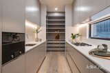 https://images.listonce.com.au/custom/160x/listings/32-davis-street-kew-vic-3101/707/01904707_img_09.jpg?hSxMHM8n7ls