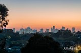 https://images.listonce.com.au/custom/160x/listings/32-davis-street-kew-vic-3101/707/01904707_img_28.jpg?yrrwcOwjcT8