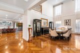 https://images.listonce.com.au/custom/160x/listings/32-dunscombe-avenue-glen-waverley-vic-3150/658/01922658_img_04.jpg?vmNSjWEzUT4