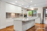 https://images.listonce.com.au/custom/160x/listings/32-dunscombe-avenue-glen-waverley-vic-3150/658/01922658_img_10.jpg?m37oSOwA6mw