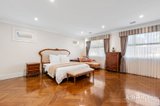 https://images.listonce.com.au/custom/160x/listings/32-dunscombe-avenue-glen-waverley-vic-3150/658/01922658_img_18.jpg?JqbK_XaZjvc