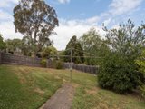 https://images.listonce.com.au/custom/160x/listings/32-erskine-ridge-mooroolbark-vic-3138/091/01524091_img_12.jpg?7fm28LtVOrI