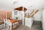 https://images.listonce.com.au/custom/160x/listings/32-evansdale-road-hawthorn-vic-3122/868/01239868_img_07.jpg?54DNM2OaH64