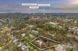 https://images.listonce.com.au/custom/160x/listings/32-fairview-avenue-croydon-north-vic-3136/270/01821270_img_20.jpg?wYTHqOPlW6w