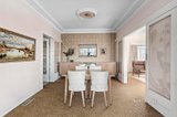 https://images.listonce.com.au/custom/160x/listings/32-glenview-road-strathmore-vic-3041/671/01425671_img_09.jpg?aNZRpKycKqE