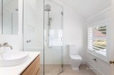 https://images.listonce.com.au/custom/160x/listings/32-gordon-street-deepdene-vic-3103/742/01577742_img_08.jpg?ZZxRUbCxg9Y