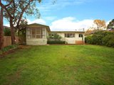 https://images.listonce.com.au/custom/160x/listings/32-henry-street-ringwood-vic-3134/227/00620227_img_08.jpg?yOsCuOW5Epc