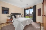 https://images.listonce.com.au/custom/160x/listings/32-hillcrest-road-nerrina-vic-3350/892/01921892_img_12.jpg?a29BbGEeKSA