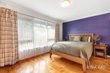 https://images.listonce.com.au/custom/160x/listings/32-hillside-road-mount-waverley-vic-3149/623/01931623_img_07.jpg?tuocfWMXMzo