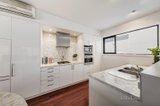 https://images.listonce.com.au/custom/160x/listings/32-hinton-lane-prahran-vic-3181/586/00646586_img_03.jpg?7YSoBQ8SvmA