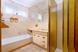 https://images.listonce.com.au/custom/160x/listings/32-iona-drive-sebastopol-vic-3356/985/01706985_img_06.jpg?T7uJ8iVVW0o