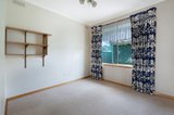 https://images.listonce.com.au/custom/160x/listings/32-iona-drive-sebastopol-vic-3356/985/01706985_img_07.jpg?LDg5IoZBSyo